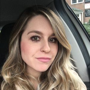 Meet your Posher, Marissa